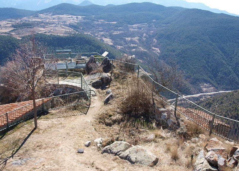 Castell d'Aristot, Spain